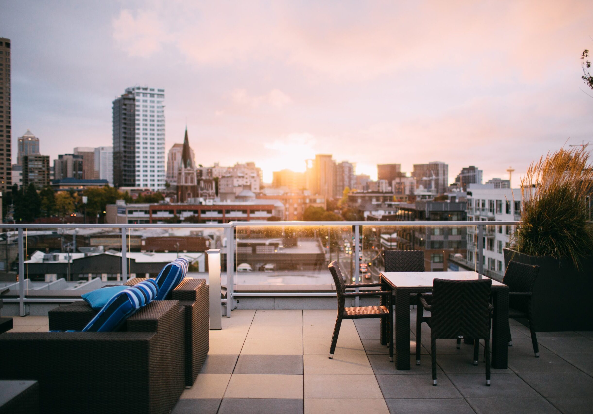 garrett-parker-xQWLtlQb7L0-unsplash